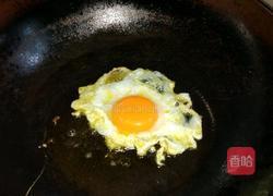 哈喇鸭蛋米粉的做法图解5