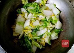 白菜炖肉丸的做法图解3