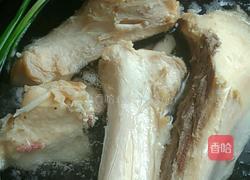 牛骨白萝卜高汤的做法图解5