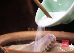 经久不衰的红楼养生大菜 —— 滋阴暖胃的酒酿蒸鸭的做法图解2