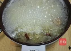 银耳百合小米粥的做法图解7