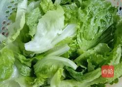 素炒生菜的做法图解1