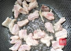 青椒回锅肉的做法图解2