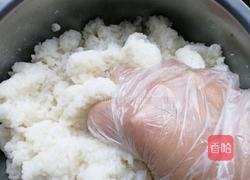 五彩饭团的做法图解1