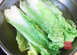 白菜蚬子猪肉馅饺子的做法图解2