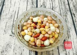 木耳红枣栗子糖水的做法图解2