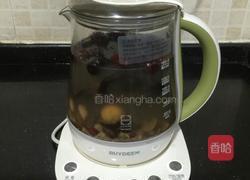 木耳红枣栗子糖水的做法图解7