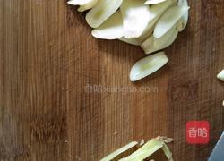 泡椒鸭肠的做法图解4