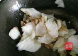 木耳炒白菜的做法图解13