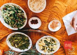 咸葱叶炖土豆的做法图解13