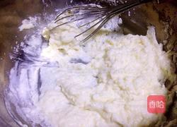 酸奶蛋糕卷的做法图解4