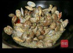 蒜香蛤蜊的做法图解7
