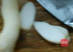 青椒素炒杏鲍菇的做法图解3