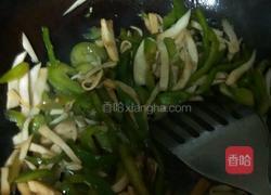 青椒素炒杏鲍菇的做法图解9