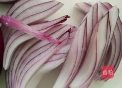 青椒酱香鱿鱼丝的做法图解3