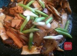 香干回锅肉的做法图解7