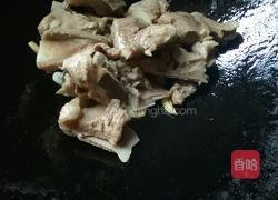 玉米胡萝卜骨头汤的做法图解2