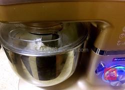 奶香面包的做法图解3