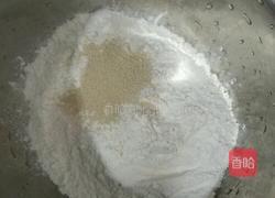 爆浆南瓜包的做法图解2