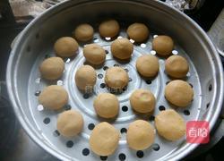 南瓜芝麻饼的做法图解2
