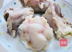 干贝节瓜煲筒骨的做法图解3