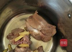 无花果冬瓜筒骨汤的做法图解5