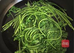 凉拌茼蒿的做法图解1