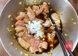 剥皮辣椒蒸鸡的做法图解3