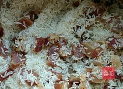 電飯鍋臘味煲仔飯的做法圖解2