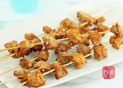 啤酒与烤猪肉串也是一对很搭的情侣的做法图解7