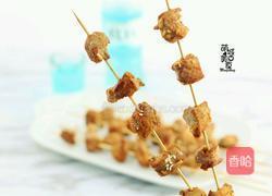 啤酒与烤猪肉串也是一对很搭的情侣的做法图解8