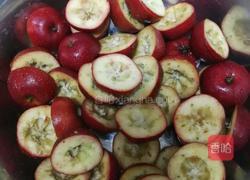 开胃山楂罐头的做法图解2