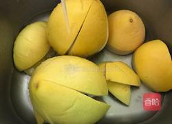 糖渍柚子皮的做法图解2