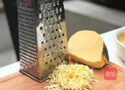 Potato and Mushroom Pie Recipe Illustration 12