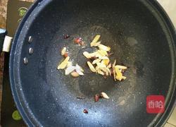 土豆烧排骨的做法图解6