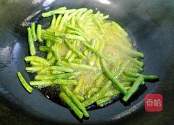 腊肉末煸豆角的做法图解4