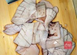 辣炒鱿鱼的做法图解1