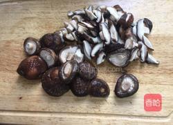 荠菜香菇馄饨的做法图解13