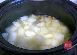 白萝卜炖筒子骨汤的做法图解8
