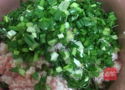 香菇青菜猪肉馅饺子的做法图解6