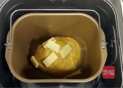 南瓜软欧包的做法图解4