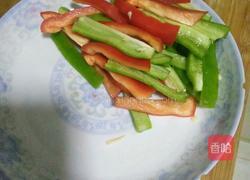 海鲜菇炒肉的做法图解2