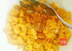 鸭蛋黄蒸娃娃菜的做法图解2