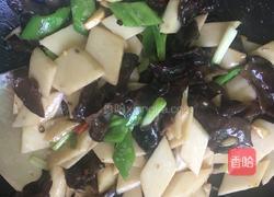 淮山炒木耳的做法图解7