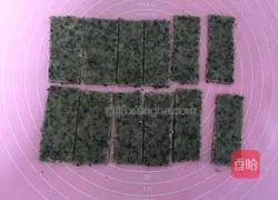 Illustration of how to make seaweed soda crackers 11