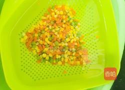 香肠彩蔬炒饭的做法图解8