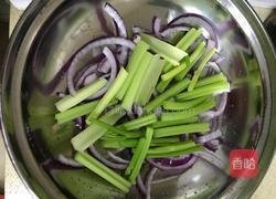 干锅肥肠的做法图解6