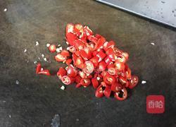 酸辣萝卜条的做法图解2