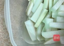 酸辣萝卜条的做法图解3