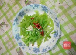 爽口芹菜的做法图解4